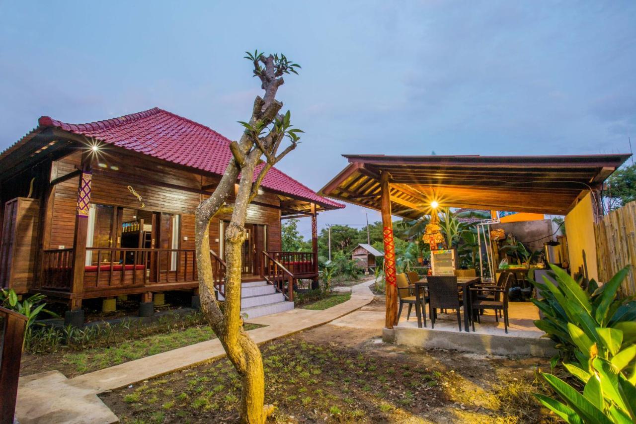 Uma Hostel Lembongan Kültér fotó